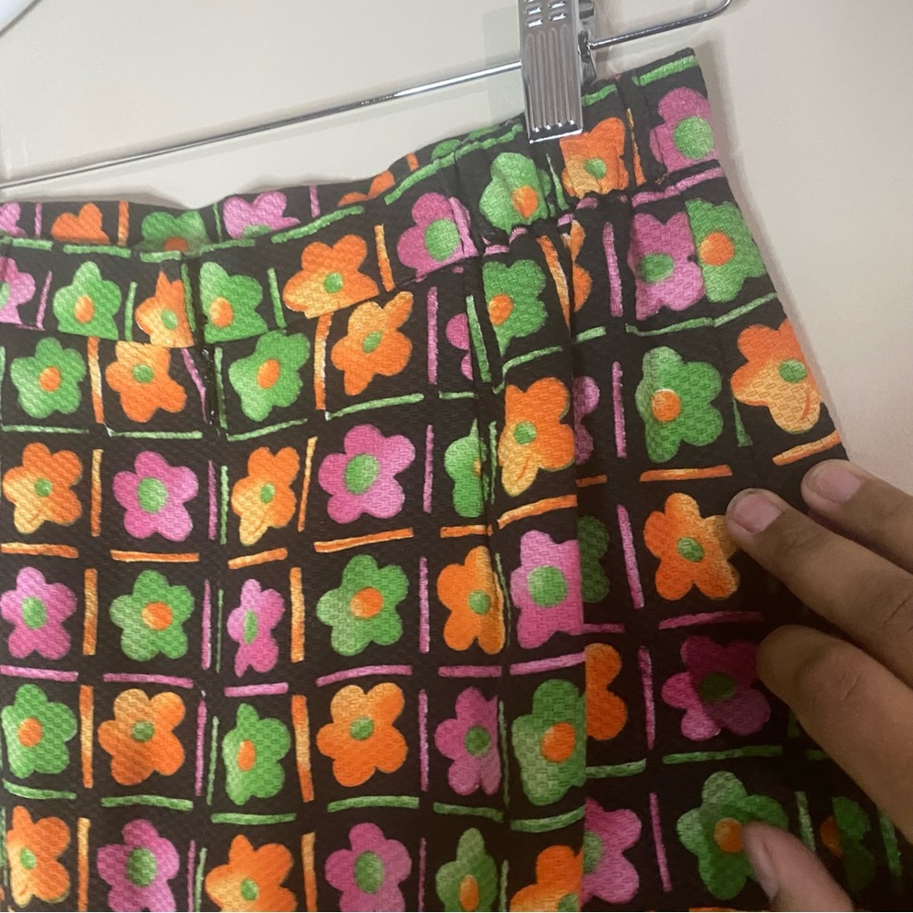Victor Costa Vintage 70s Mod Floral Skirt - Picture 4 of 6